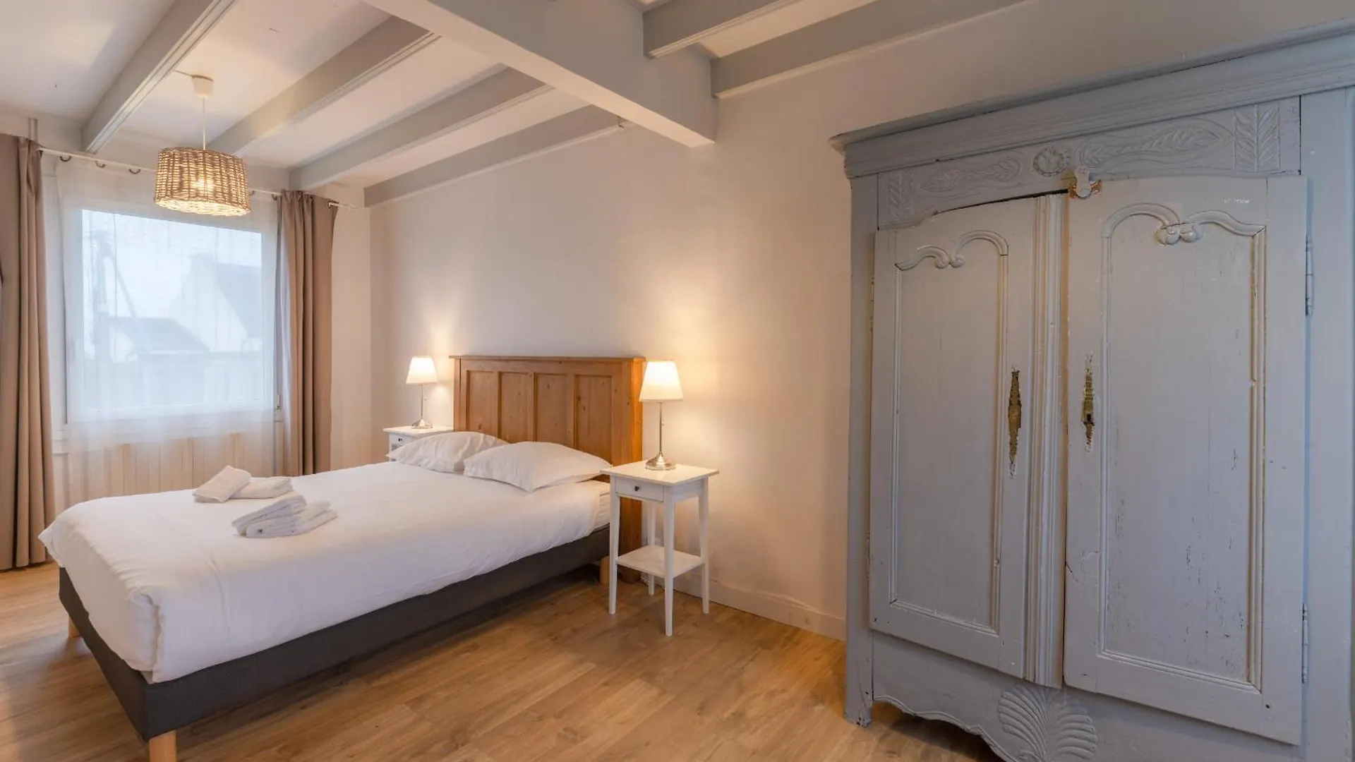 Holiday home Ty Carn - Belle Maison Bretonne A 100M De La Mer Ploudalmezeau